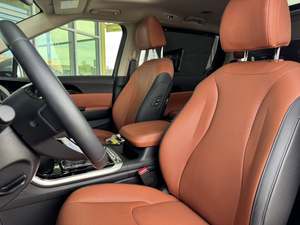 Minivan de luxe K-CARNIVAL SX PRESTIGE FWD 2024, 290 CV, moteur V6 3.5L, transmission automatique, en excellent état et à prix attractif - Product Image 3