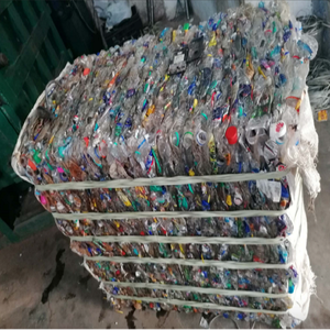 Vente en gros de 100% flocons en plastique PET transparent déchets PET lavés à froid et à chaud prêts à être expédiés - Product Image 2