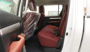 ใหม่/มือสอง สีเทา ปี 2023 โตโยต้า ไฮลักซ์ ดีซี จีอาร์ สปอร์ต กล้องมองหลัง 360 องศา รับน้ำหนัก 31-40 ตัน ระบบดีเซล/เบนซิน เกียร์อัตโนมัติ - Product Image 4