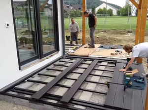 Décoration intérieure à haute durabilité pour l'utilisation au restaurant Panneau mural en bois WPC creux carré étanche en relief 3D - Product Image 2