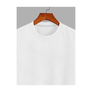 Camiseta de Algodón Ligero, Suave y Transpirable, Corte Regular, Ideal para el Verano, para Descansar o Usar de Forma Casual - Product Image 5