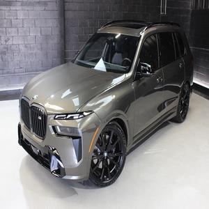 Meilleures ventes 2025 : BMW X7 M60i Executive avec Pack Assistance à la Conduite Pro, Moteur V8 4.4L Bi-Turbo 523ch 553lb-pf, Boîte de vitesses 8 rapports - Product Image 1