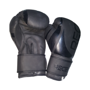 Guantes de Boxeo MMA Negros Mate - Cierre de Gancho y Bucle Ligeros, Material de PU+Esponja para Entrenamiento y Sparring de Adultos - Product Image 1