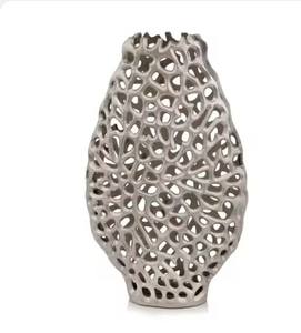 Vase à fleurs en métal doré fini en métal dessus de table Vase à fleurs Pots pour la maison mariage pièce maîtresse décor forme moyenne vente chaude - Product Image 3