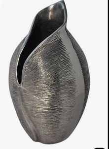 Jarrón Alto de Flores Decorativo, Moderno, de Aluminio Plateado Martillado, Hecho a Mano, Ecológico, para Bodas, Tamaños y Colores Personalizados - Product Image 4