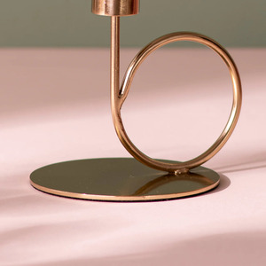 Bougeoir décoratif sophistiqué pour salles à manger et salons pour des décors de Noël romantiques - Product Image 4