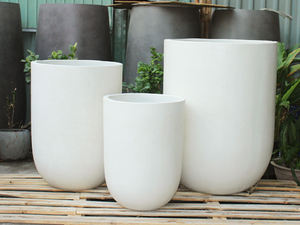 Lightweight Concrete Planters for Outdoor Use in Garden Corners Rooftop Spaces or Large Yards - Product Image 5