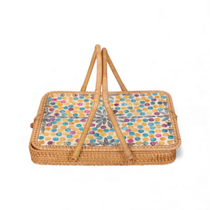 Juego de Mesa de Comedor Hecho a Mano con Incrustaciones de Nácar, Manteles Individuales, Posavasos y Anillos para Servilletas, Decoración de Mesa Elegante de Vietnam - Product Image 1