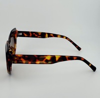 Lunettes de soleil œil de chat pour femmes avec protection UV400 et montures élégantes à bordure complète pour les activités de plein air
