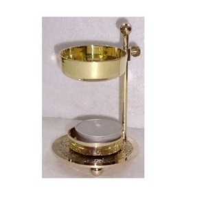 กระถางธูปทองเหลืองพร้อมโซ่สำหรับใช้ในโบสถ์ที่วางธูปทนทานและมีสไตล์ - Product Image 5