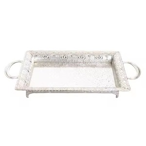 ถาดโลหะงานฝีมือทันสมัยพร้อมผิวสีเงินสำหรับเสิร์ฟชากาแฟเค้กหวานๆดีไซน์คลาสสิกหรูหราจากอินเดีย - Product Image 3