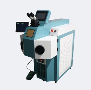 Machine à souder au laser à fibre de 200W pour le soudage de métaux gris de bijoux en or et argent - Product Image 4