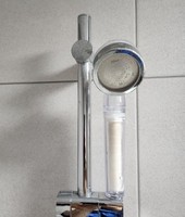 Pommeau de Douche Filtrant de Luxe Vitamin Boost Ionpolis pour Salle de Bain