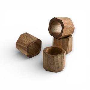 Ensemble d'anneaux de serviette en bois sculpté à la main, style géométrique contemporain, unique - Product Image 1