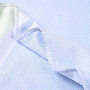 Camiseta de Polo Ecuestre para Mujer, Camiseta Interior de Poliéster con Estampado por Sublimación, Personalizable, Hecha en Pakistán - Product Image 4