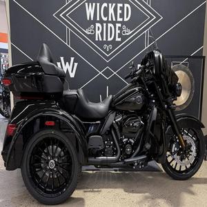 NUEVA OFERTA 2025 Harley-Davidson Tri Glide Ultra 1,868 cc Motocicleta de 4 Tiempos TRIKE Entrega a Nivel Nacional - Product Image 5