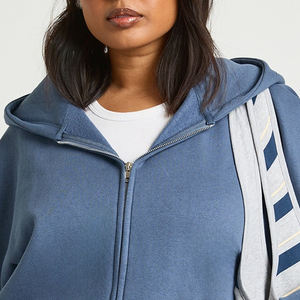 Sudadera con Capucha para Mujer, Fácil de Usar, con Forro Polar, Cómoda para Usar en Invierno, Diseño de Sudadera con Hombros Caídos, Cierre de Cremallera y Capucha - Product Image 2