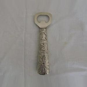 Abrebotellas de martillo de Metal de aluminio fundido para Bar Night Party Abrebotellas único con logotipo personalizado Acepta bañera de cubo de hielo - Product Image 2