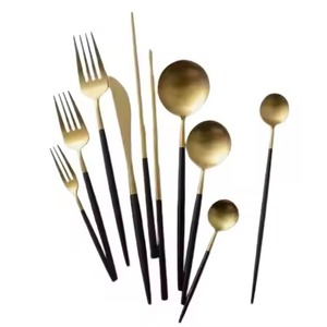 Juego de cubiertos con acabado brillante Royal Look para fiestas y cocina de catering de hotel suministrado directamente por la India - Product Image 4