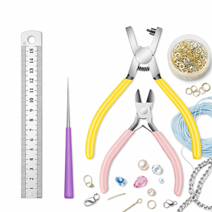 Alicates Perforadores Profesionales de 2.0 mm con Regla Integrada y Cortadores de Alambre para Reparación de Cinturones de Cuero - Product Image 1