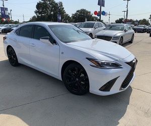 Offre exceptionnelle : Lexus ES 350 F Sport Handling FWD d'occasion 2023 - Product Image 1