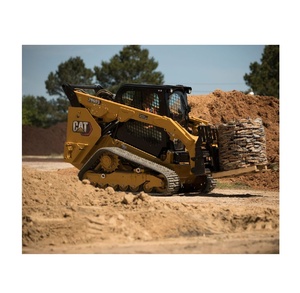 Reliable <b>CAT</b> skid steer loaders include standard smart leveling backup <b>alarm</b> and a 2700 lb operating capacity - Product Image 3
