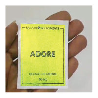 Autocollant adhésif personnalisé en PVC écologique, métallisé UV, imperméable, avec logo personnalisé, design personnalisé, gaufré, pour cosmétiques, parfums, huiles essentielles