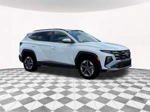 Véhicule authentique en vente : Tucson SEL Hybride 2025, SUV 4 portes turbocompressé à transmission intégrale, disponible pour expédition. - Product Image 4