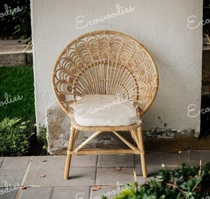Chaise en bambou et rotin au design moderne pour chambre, jardin, hôtel et villa - Mobilier d'extérieur écologique - Product Image 5