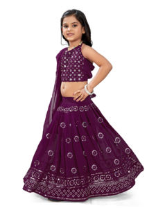 Shoryam Fashion - Tenue ethnique pour filles, robe de mariage et de fête, Lehenga Choli longue, broderie violette, paillettes, tenue festive indienne pour enfants - Product Image 4