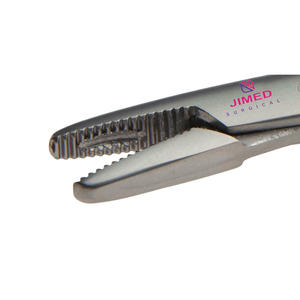 Derf 12cm Porte-aiguille chirurgical manuel Outil de suture de précision Instruments chirurgicaux en acier inoxydable de haute qualité - Product Image 6