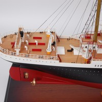 C117 - Maqueta de Barco Titanic de Cedro Pintado con Soporte de Exhibición, Artesanía de Madera para Decoración Rústica del Hogar, Suministros de Arte y Manualidades OMH