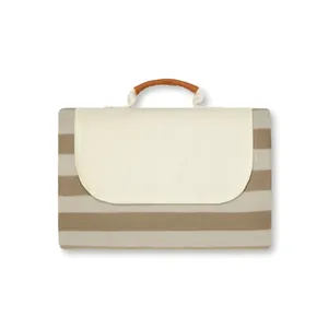 VINGA Alba - Tapete de Picnic Sostenible de RPET, Ecológico y Elegante para Aventuras al Aire Libre - Product Image 6