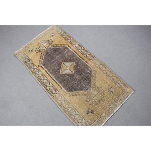 Vintage Rug 1.7x3.1 ft, <b>Brown</b> Yellow Camouflage <b>Wool</b> Turkish Rug - Product Image 2