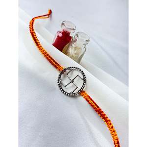 Rakhi Religioso de Plata 925 con Bendiciones Swastik, Joyería India con Circonita y Diamante para Regalos - Product Image 3