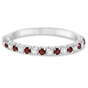 Alliance de mariage en or blanc 14 carats avec grenat et diamant 0,50 ct plaqué rhodium, bijoux fins - Product Image 3