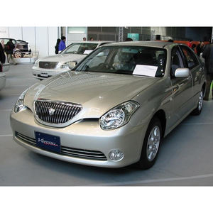 Moteur économe en carburant Toy-ota Verossa propre et usagé, transmission fluide et carrosserie bien entretenue - Product Image 4