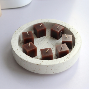 Support de présentation pour gâteaux et pâtisseries en marbre travertin naturel, design moderne fait main - Product Image 2