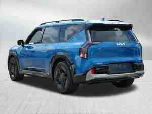 Usado, 2024, EV9 GT-Line AWD, Asientos de Cuero, Volante a la Izquierda, Cámara Trasera, Pantalla Táctil, Excelente Estado, 75k-100k Millas - Product Image 4