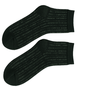 Chaussettes à rayures verticales transparentes tendance à la vente, chaussettes en tricot côtelé, chaussettes habillées - Product Image 4