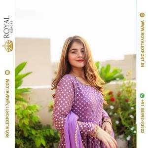 Nuevo Diseño Exclusivo de Vestido Largo de Fiesta de Georgette, Estilo Indio y Pakistaní, Vestido Anarkali con Bordado Intenso - Product Image 2