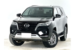 รถยนต์มือสอง Toyota Fortuner Crusade GUN156R ปี 2020 ขับเคลื่อน 4 ล้อ SUV อเนกประสงค์ ทนทาน เครื่องยนต์เทอร์โบดีเซล เกียร์ 8 สปีด พวงมาลัยขวา - Product Image 4