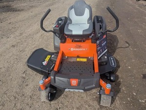Husqvarna Z248F Zero 21Hp d'occasion 2026 – Éditions Spéciales Turn – Vente en Gros Résidentielle – Expédition Rapide - Product Image 4