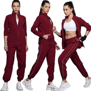 Conjunto de sudaderas con capucha en blanco Sudadera con capucha personalizada para mujer Alta calidad 100% Algodón Rosa Bajo MOQ sudaderas con cremallera conjunto de mujer de alta demanda - Product Image 1