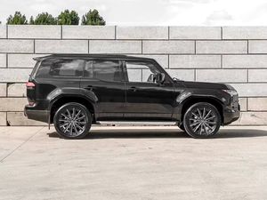 NUOVISSIMO LEXUS GX 550 2025 3.4L 6 Cilindri Benzina 349 CV 4WD Euro 6 Trasmissione Automatica Guida a Sinistra - Product Image 4