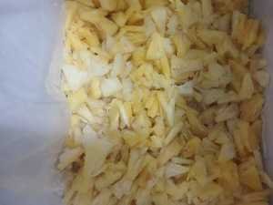 Vente en gros de morceaux d'ananas congelés IQF Fruits tropicaux sucrés naturels pour jus Smoothie Dessert Fourniture de cuisson - Product Image 2