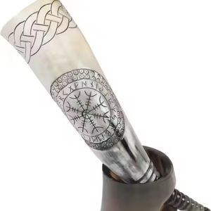 Cuerno para beber hecho a mano de alta calidad 100% Cuerno natural vikingo Cuerno de vaca medieval Producto DE LA India - Product Image 1