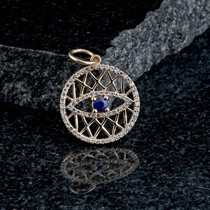 Pendentif œil en or jaune 14 carats avec saphir bleu et diamant naturel, bijoux fins faits à la main, vente en gros - Product Image 4
