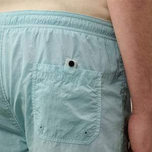 Short de bain pour homme élégant et confortable avec poches Short de bain personnalisable disponible en plusieurs couleurs et tailles - Product Image 4