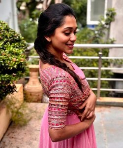 Ropa India paquistaní en línea, venta al por mayor, suministros de vestido coreano, blusas de corsé de ganchillo, mezclilla de talla grande - Product Image 4